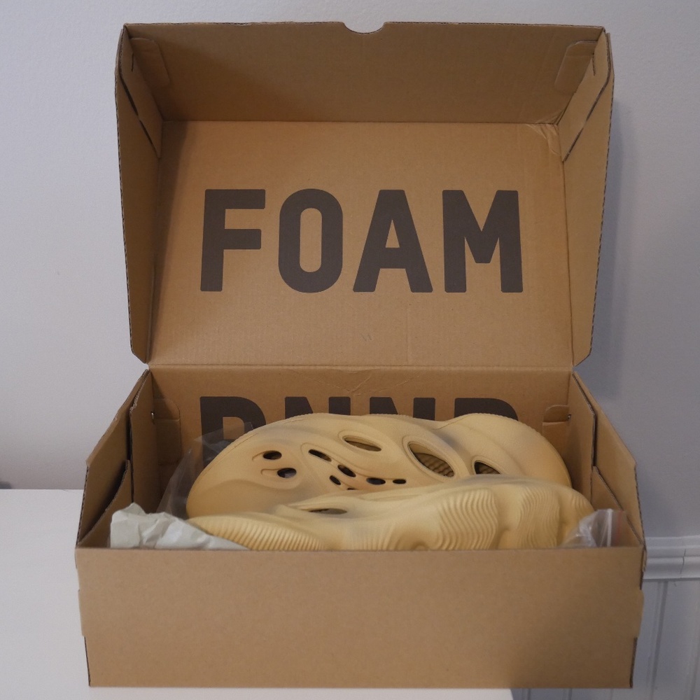 Yeezy Foam runner 'Desert Sand' - Picture 3 of 5